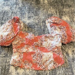 Floral Puffy Sleeve Top